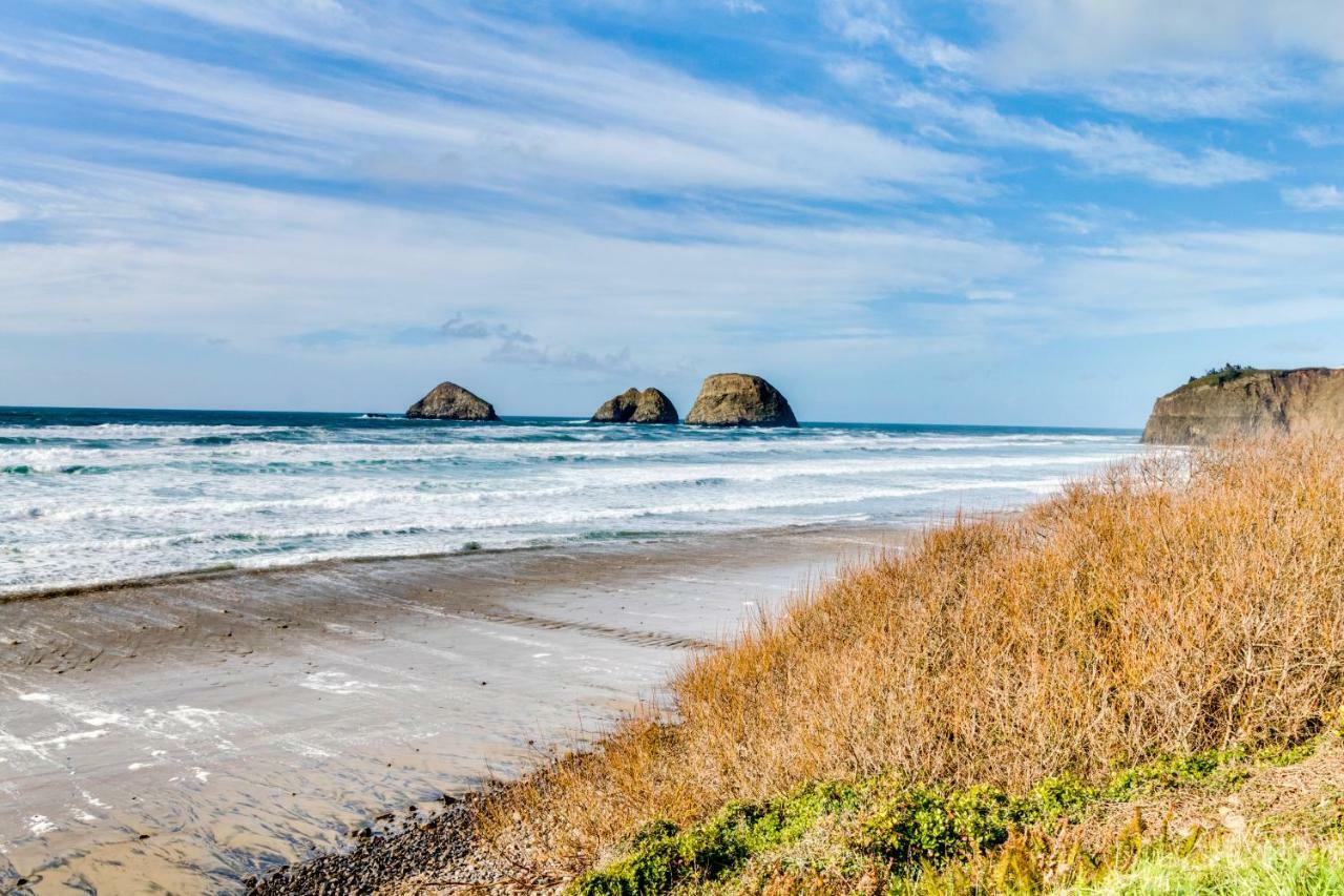 Berni'S Ocean View Castle - Home Sweet Homestead オーシャンサイド エクステリア 写真